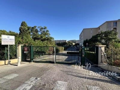 /international/fr/hyeres-provence-alpes-cote-d-azur-310101445376/?lang=zh-cn