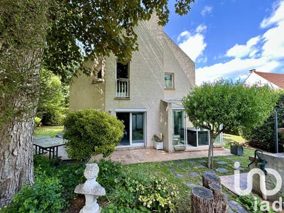 /international/fr/jouy-le-moutier-ile-de-france-310101205588/