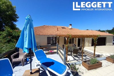 /international/fr/le-champ-saint-pere-pays-de-la-loire-310095328793/