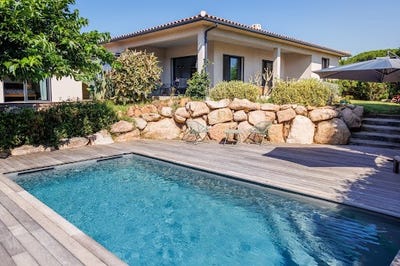 /international/fr/zonza-corsica-310107421201/