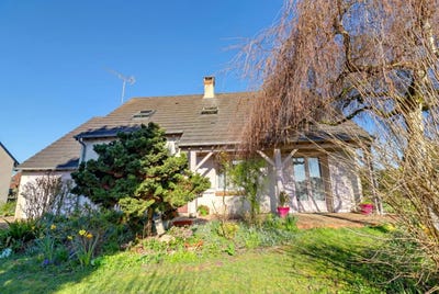 /international/fr/blois-centre-val-de-loire-310108376297/