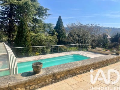/international/fr/la-roque-gageac-aquitaine-310106738027/?lang=de