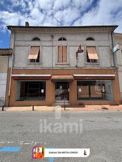 /international/fr/salles-charente-310097797821/