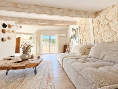 /international/fr/collobrieres-provence-alpes-cote-d-azur-310110260981/