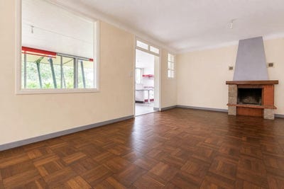 /international/fr/la-bruffiere-pays-de-la-loire-310108138680/