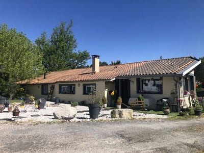 /international/fr/gaillan-en-medoc-aquitaine-310107298914/