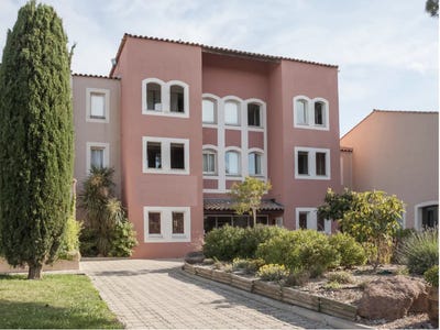 /international/fr/saint-raphael-provence-alpes-cote-d-azur-310104233757/