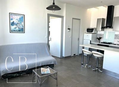 /international/fr/la-rochelle-charente-310100460565/