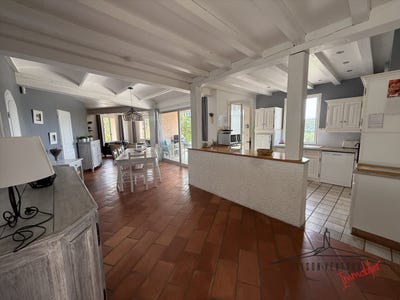 /international/fr/mollans-sur-ouveze-rhone-310109970070/