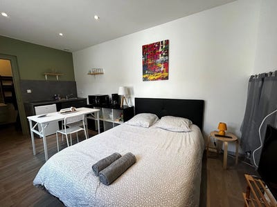 /international/fr/le-creusot-burgundy-310108375784/