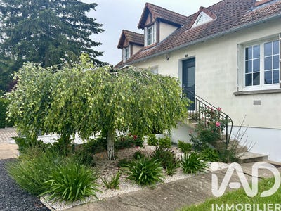 /international/fr/epieds-en-beauce-centre-val-de-loire-310108242272/