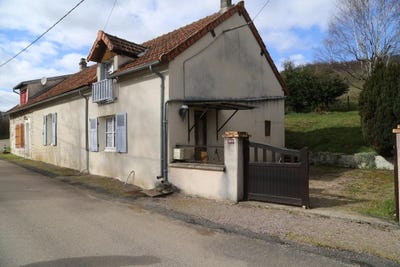 /international/fr/chissey-en-morvan-burgundy-310107025592/