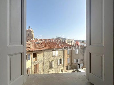 /international/fr/vinca-languedoc-roussillon-310105997584/