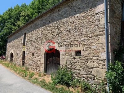 /international/fr/treignac-limousin-310100828752/