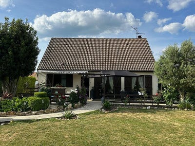 /international/fr/arcisses-centre-val-de-loire-310102675421/
