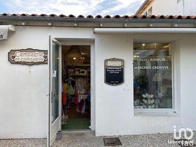 /international/fr/loix-charente-310101104221/