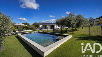 /international/fr/mons-charente-310102840201/
