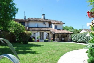 /international/fr/fleurance-midi-pyrenees-310101386052/?lang=en