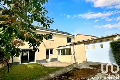 /international/fr/mauges-sur-loire-pays-de-la-loire-310094338105/