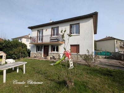 /international/fr/lanobre-auvergne-310107332198/