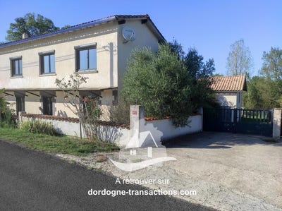 /international/fr/echourgnac-aquitaine-310102131605/