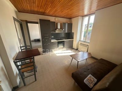 /international/fr/chateauneuf-du-faou-brittany-310100637060/