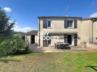 /international/fr/sennece-les-macon-burgundy-310110418890/
