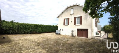 /international/fr/bedenac-charente-310099651885/