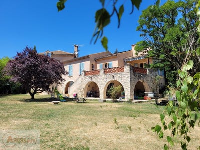 /international/fr/laragne-monteglin-provence-alpes-cote-d-azur-310100605787/
