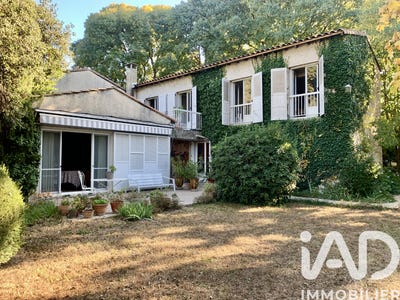 /international/fr/garons-languedoc-roussillon-310103814392/