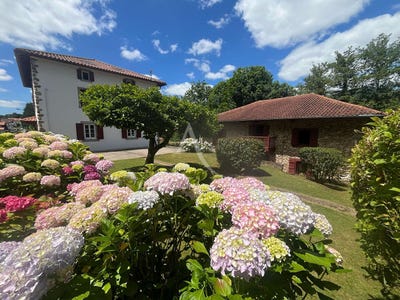 /international/fr/louhossoa-aquitaine-310108943035/