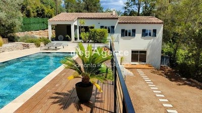 /international/fr/lorgues-provence-alpes-cote-d-azur-310101534479/