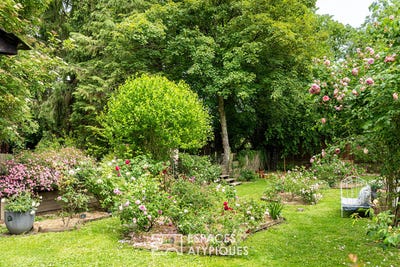 /international/fr/la-suze-sur-sarthe-pays-de-la-loire-310108270983/