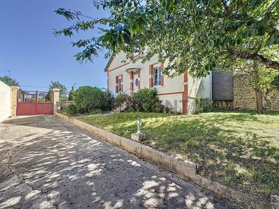 /international/fr/charleville-mezieres-ardennes-310108603010/