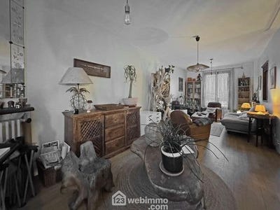/international/fr/montreuil-ile-de-france-310105747397/