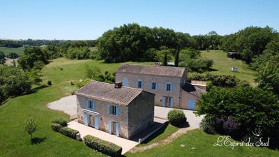 /international/fr/cordes-sur-ciel-midi-pyrenees-310108997108/?lang=fr