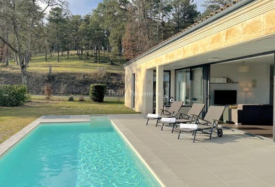 /international/fr/saint-emilion-aquitaine-310107362670/