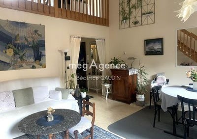 /international/fr/chartres-centre-val-de-loire-310100611608/