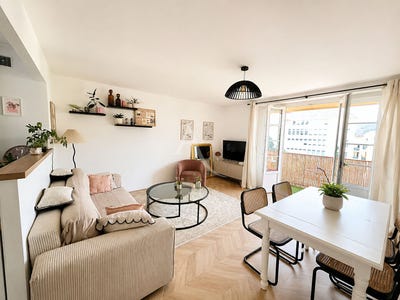 /international/fr/le-mans-pays-de-la-loire-310108667608/