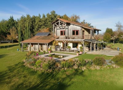/international/fr/plazac-aquitaine-310107865349/