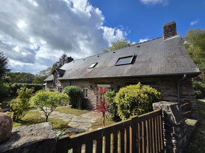 /international/fr/guerledan-brittany-310107290007/
