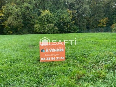 /international/fr/lhommaize-charente-310103392590/