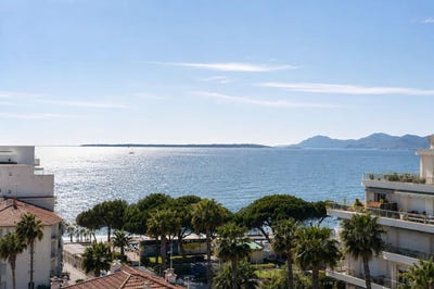 /international/fr/antibes-provence-alpes-cote-d-azur-310109228620/