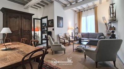 /international/fr/uzes-languedoc-roussillon-310108996873/?lang=th