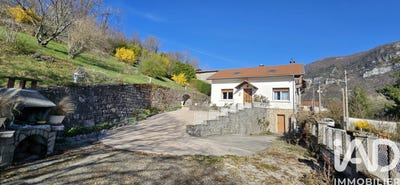 /international/fr/tenay-rhone-310108048076/