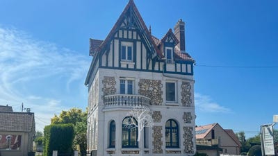 /international/fr/neuville-les-dieppe-upper-normandy-310108454357/