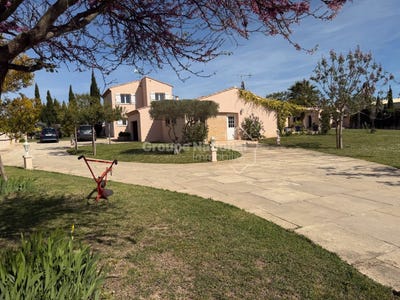/international/fr/clarensac-languedoc-roussillon-310110075068/