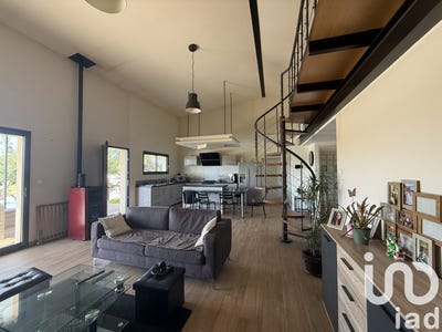 /international/fr/mouleydier-aquitaine-310100368990/?lang=en