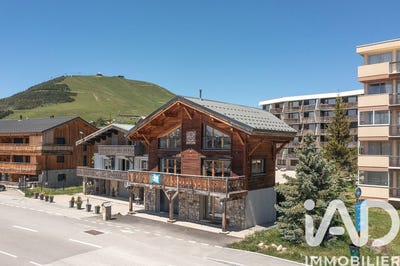 /international/fr/huez-burgundy-310106993623/