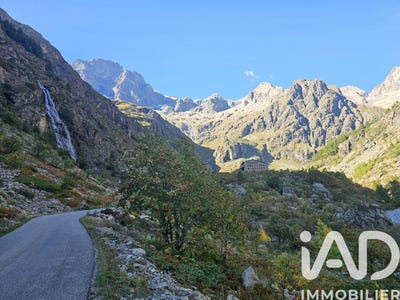 /international/fr/la-chapelle-en-valgaudemar-provence-alpes-cote-d-azur-310107643642/